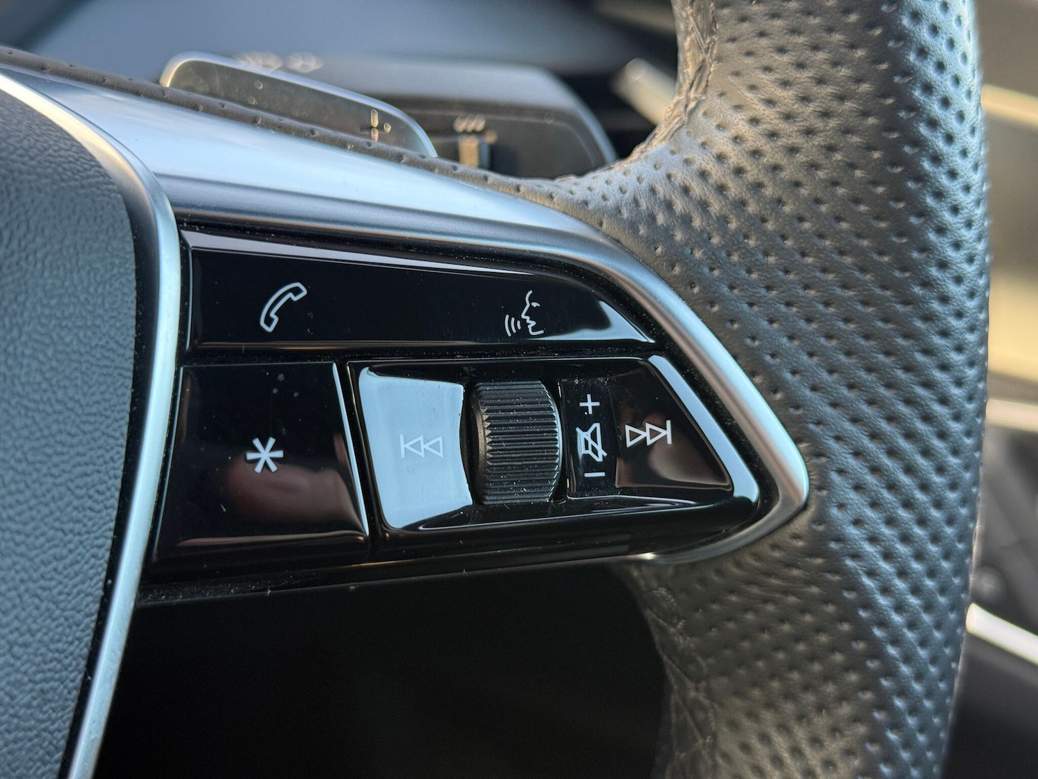 Used Audi e-tron GT 2023 for sale - 77091770: Photo 15