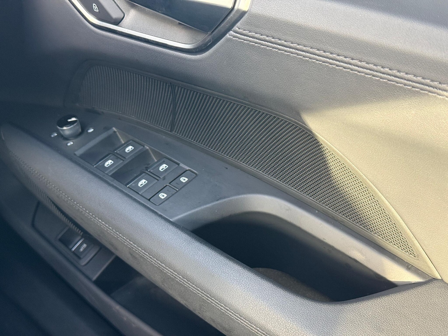 Used Audi e-tron GT 2023 for sale - 77091770: Photo 17