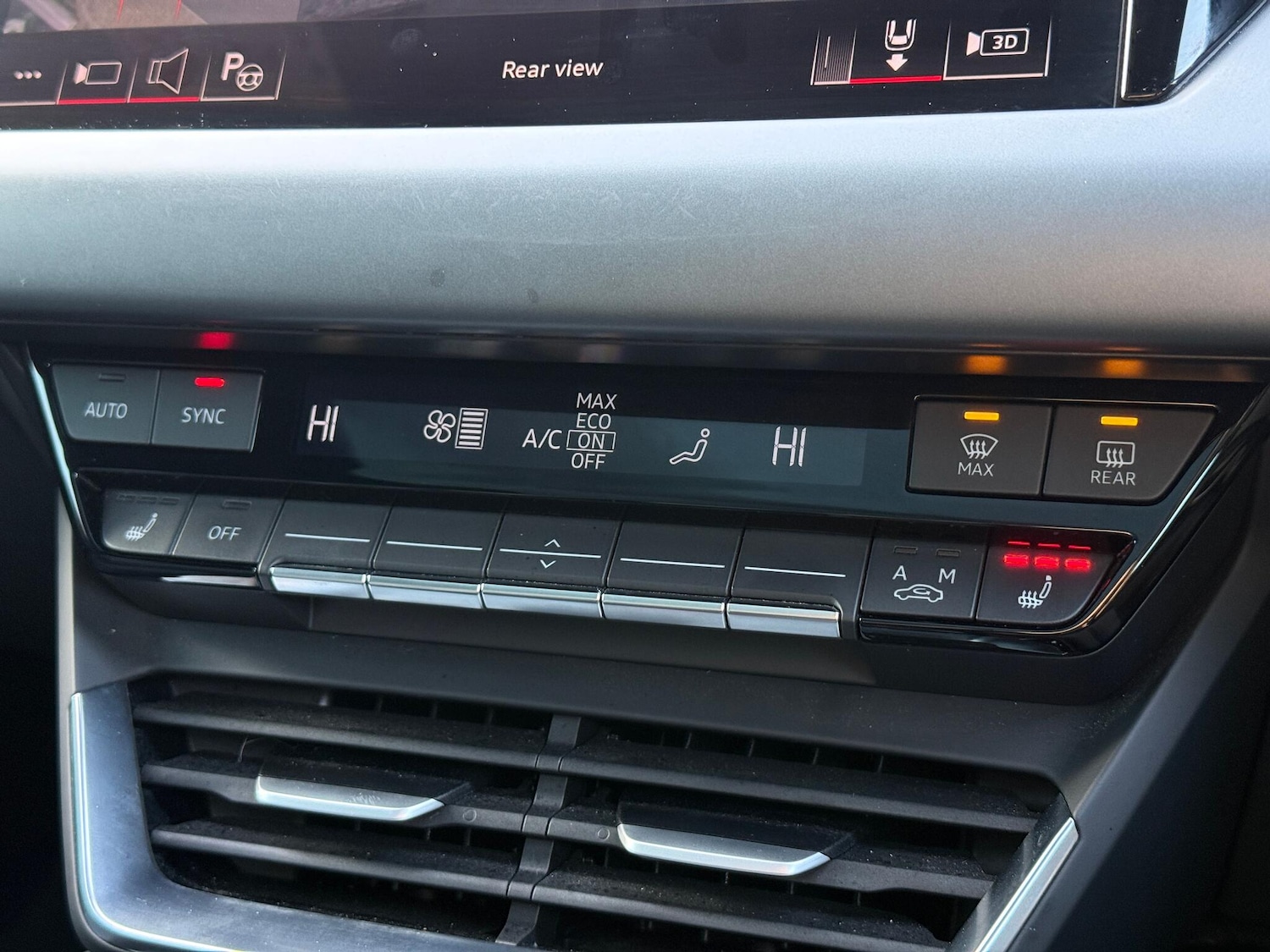 Used Audi e-tron GT 2023 for sale - 77091770: Photo 18