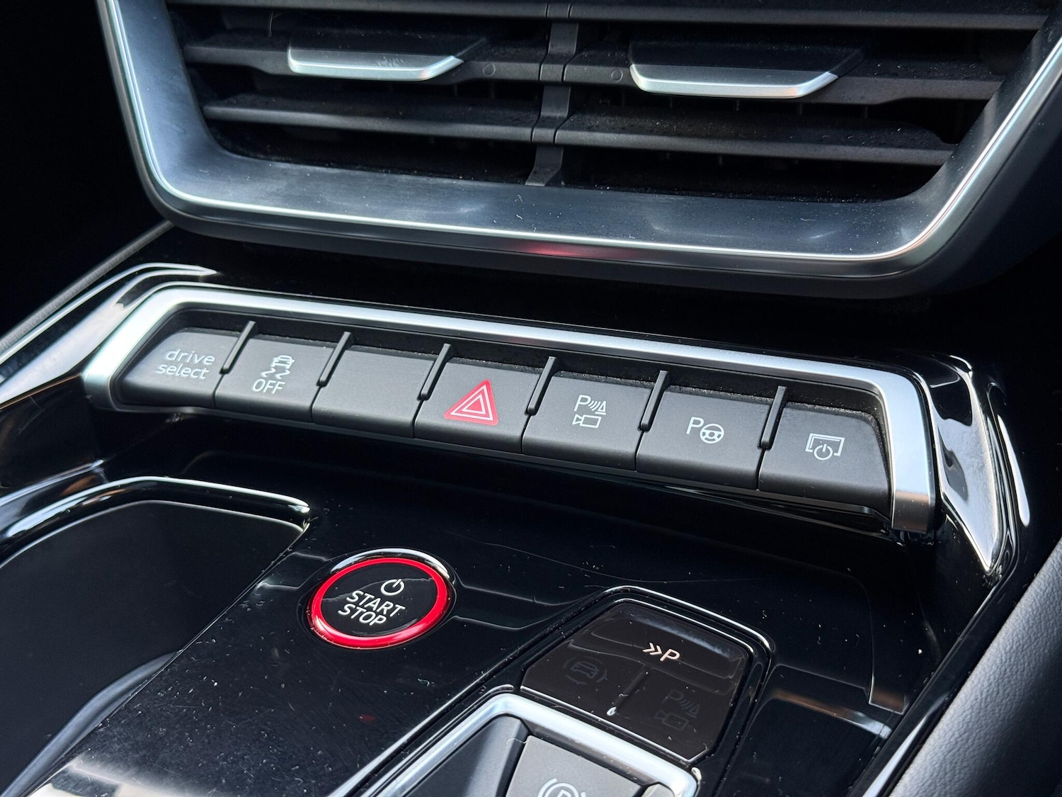 Used Audi e-tron GT 2023 for sale - 77091770: Photo 19