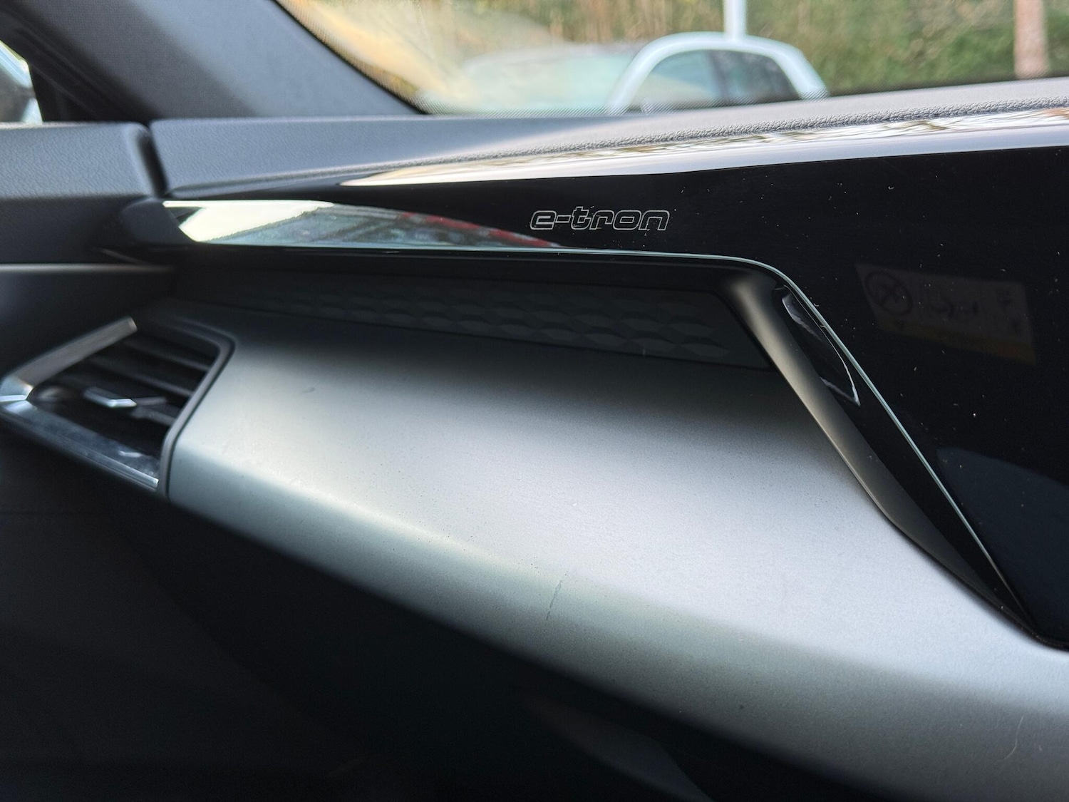 Used Audi e-tron GT 2023 for sale - 77091770: Photo 21