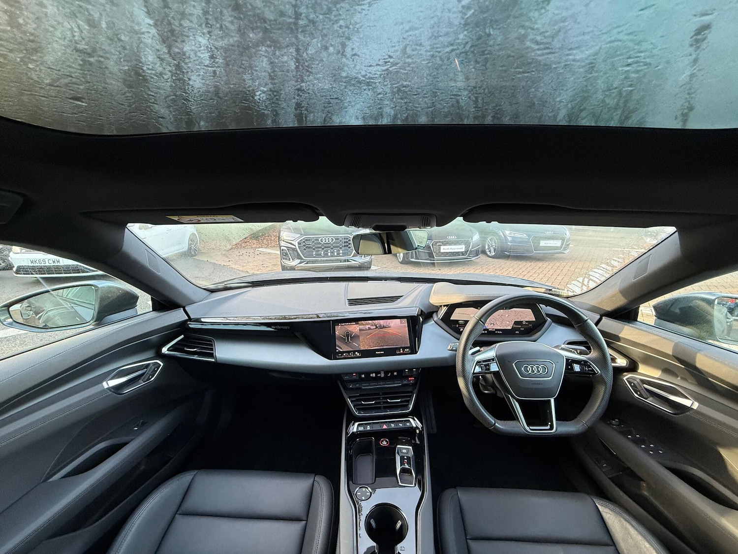 Used Audi e-tron GT 2023 for sale - 77091770: Photo 3