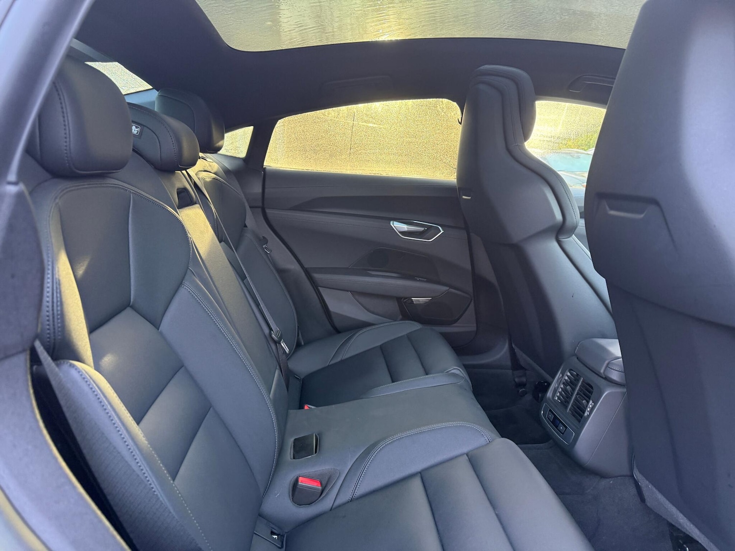 Used Audi e-tron GT 2023 for sale - 77091770: Photo 30