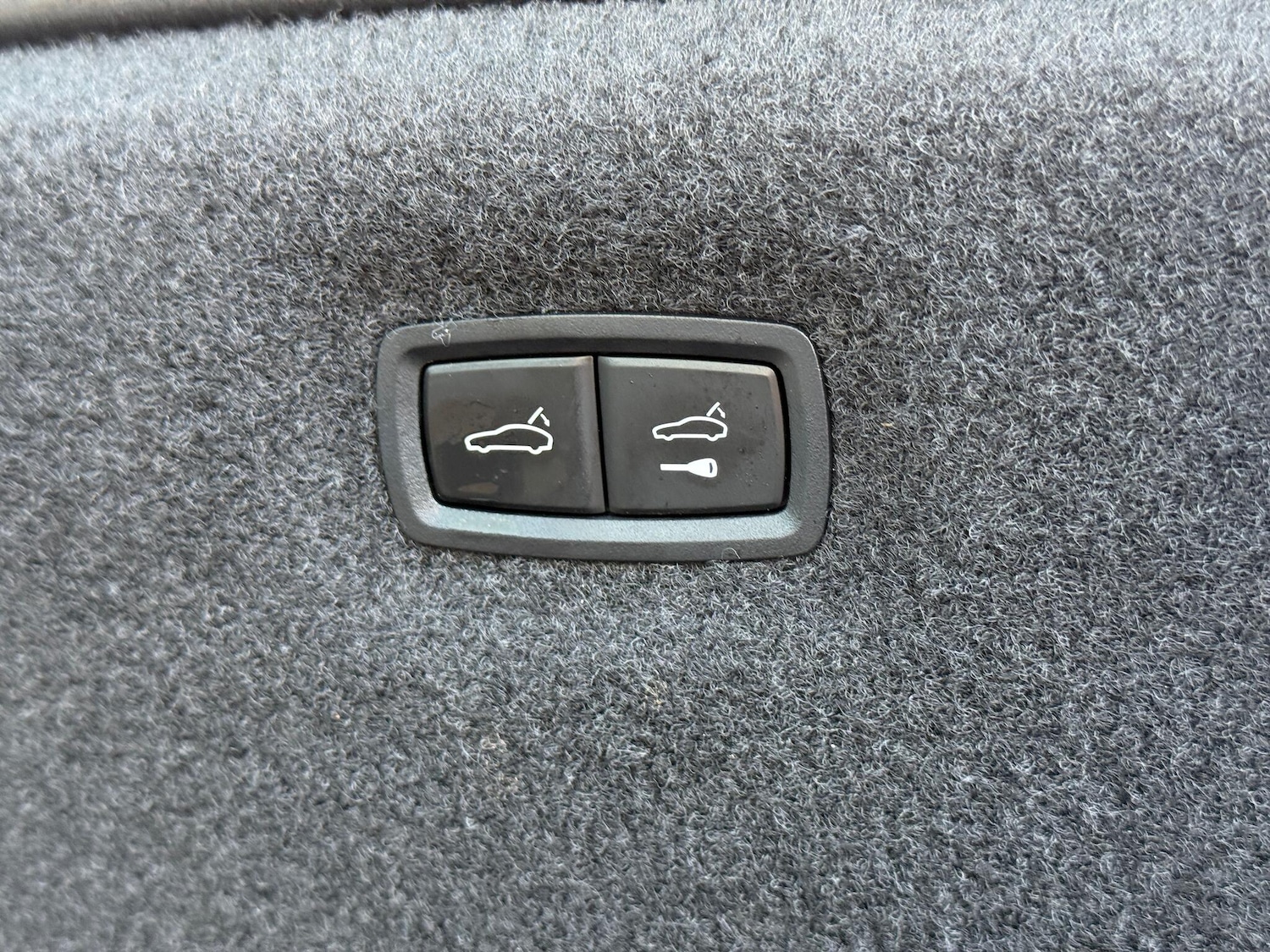 Used Audi e-tron GT 2023 for sale - 77091770: Photo 40