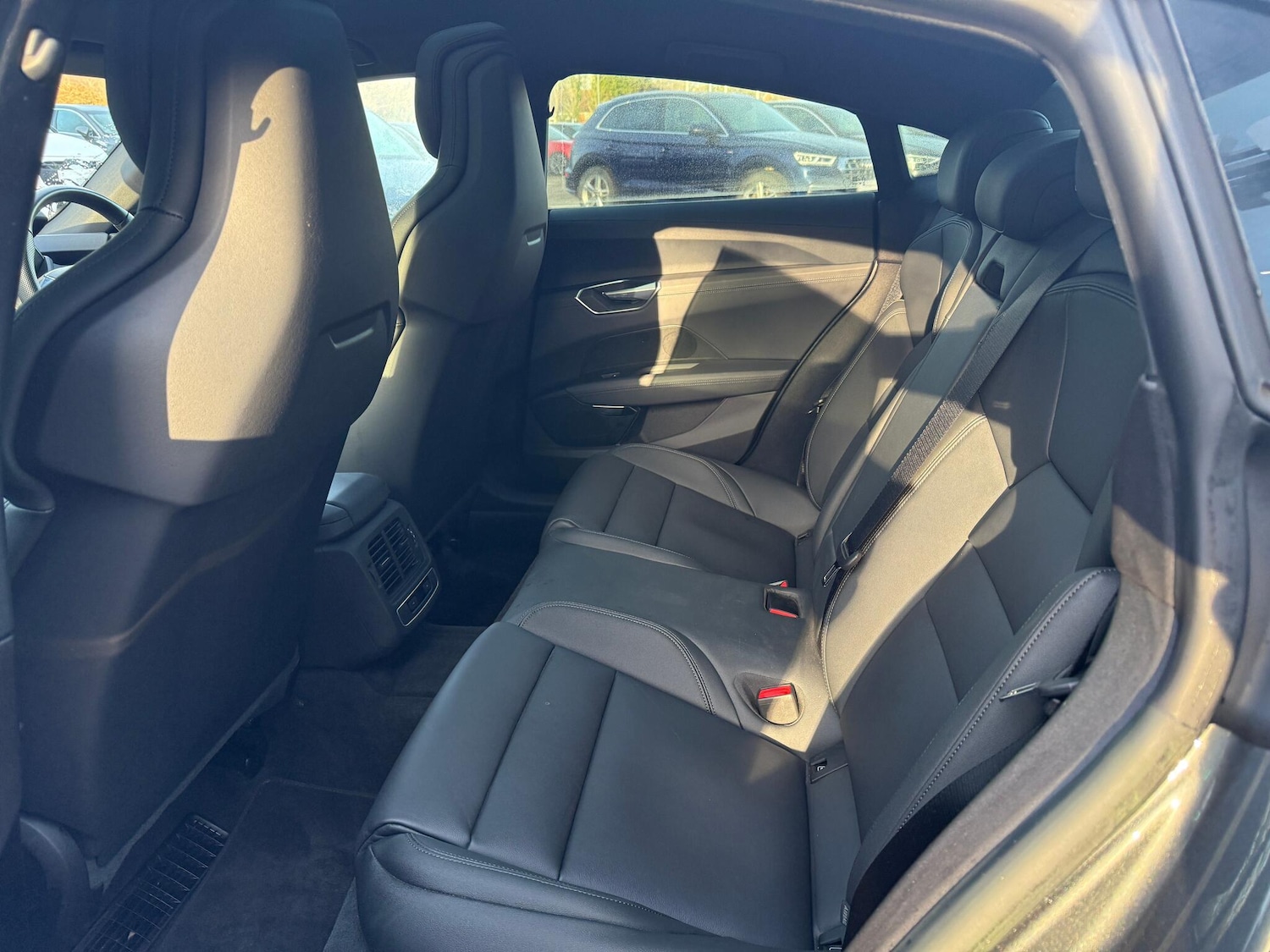 Used Audi e-tron GT 2023 for sale - 77091770: Photo 45