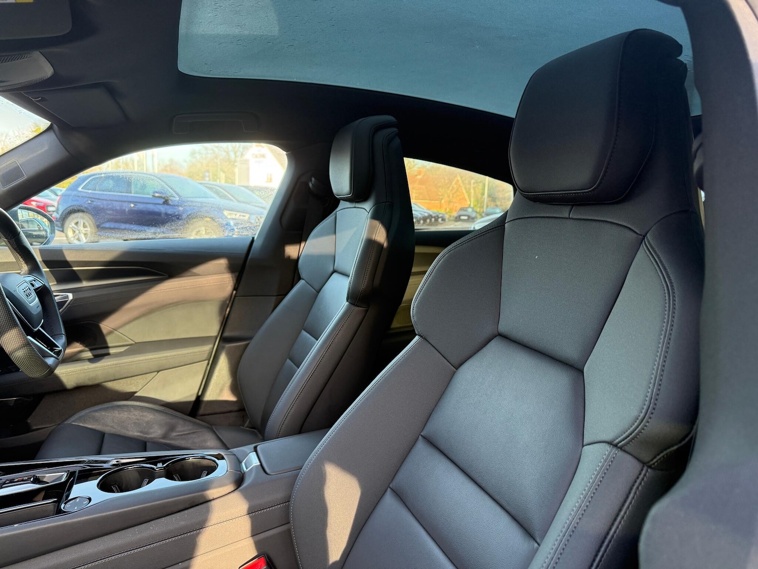 Used Audi e-tron GT 2023 for sale - 77091770: Photo 47