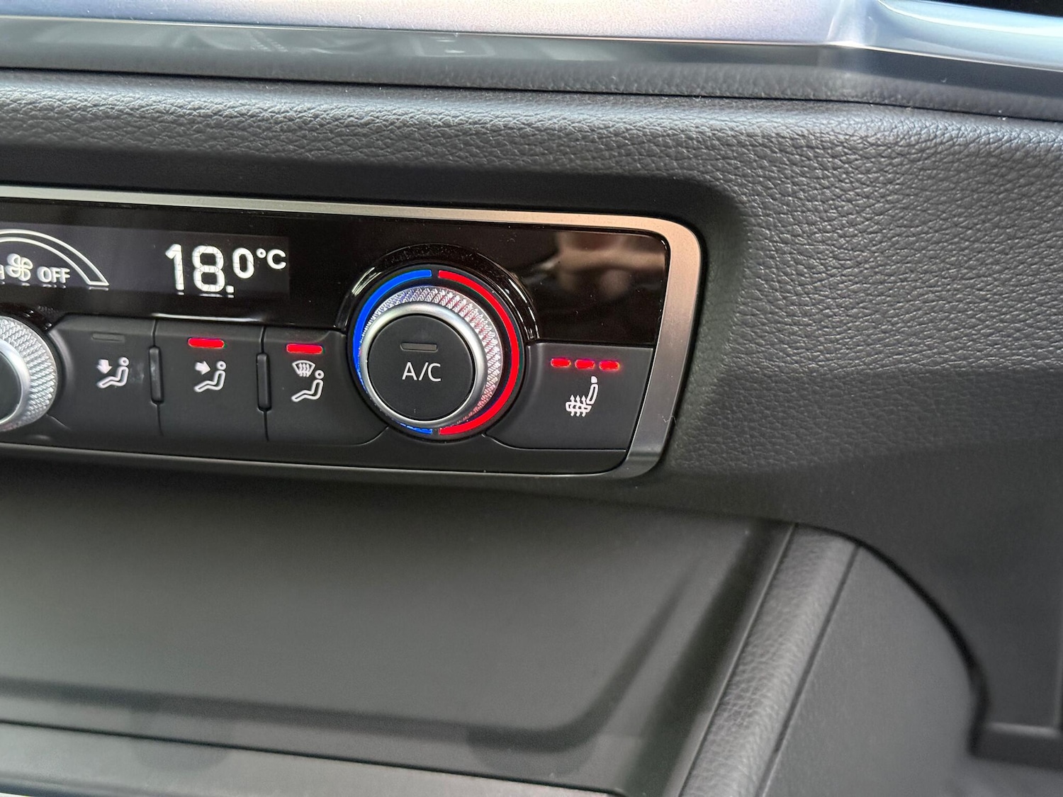 Used Audi Q3 2023 for sale - 76572334: Photo 11