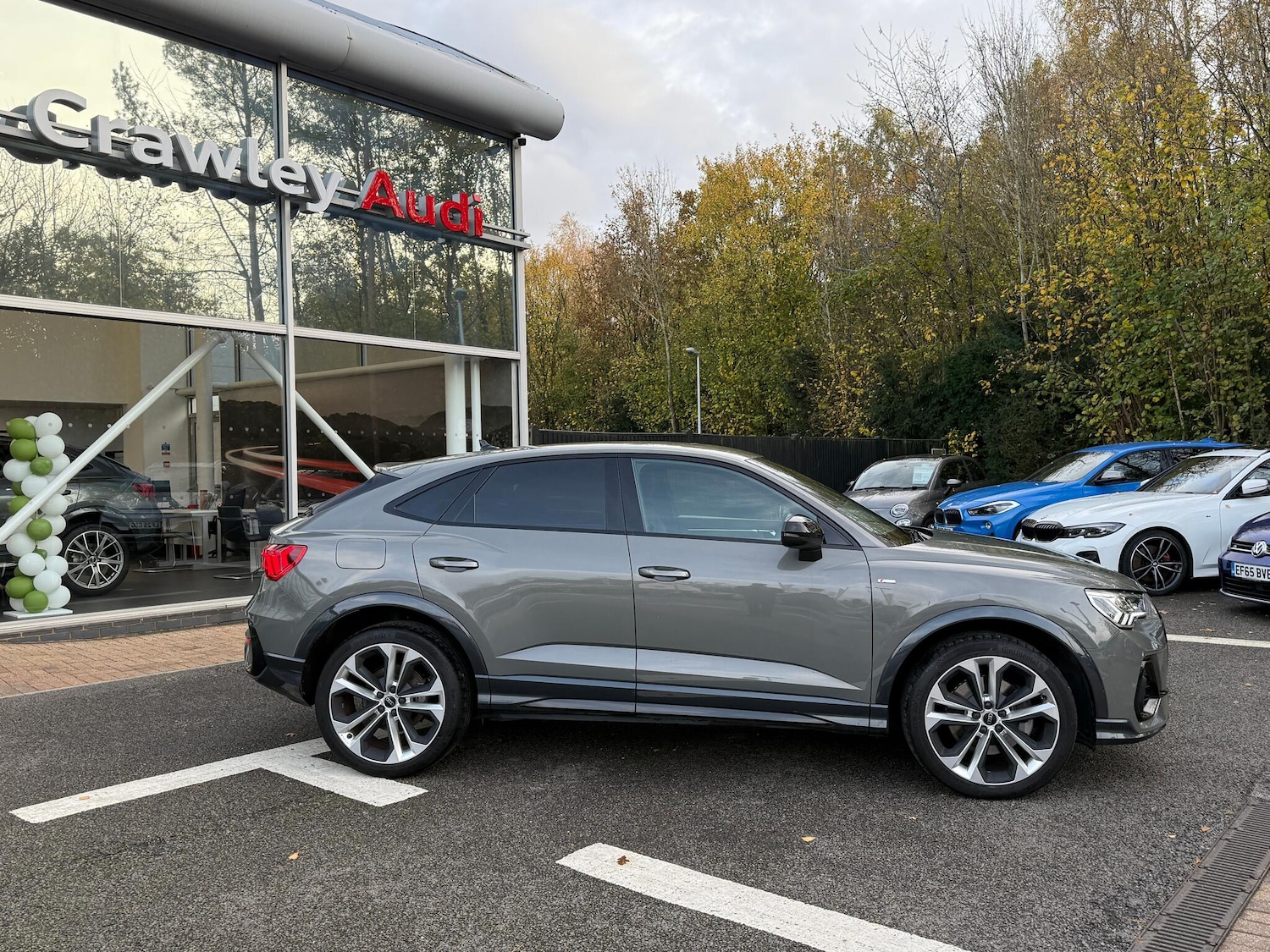 Used Audi Q3 2023 for sale - 76572334: Photo 2