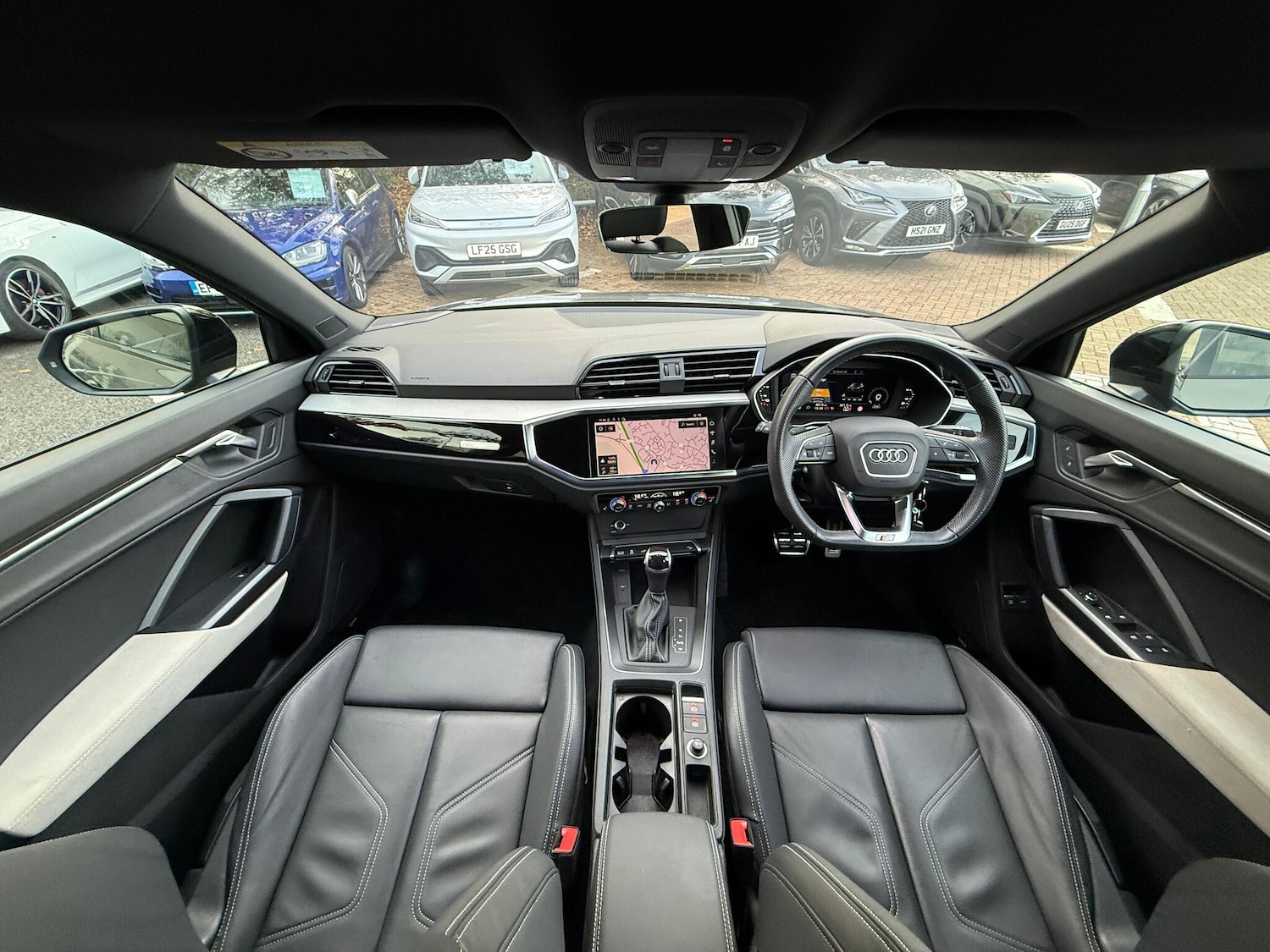 Used Audi Q3 2023 for sale - 76572334: Photo 3