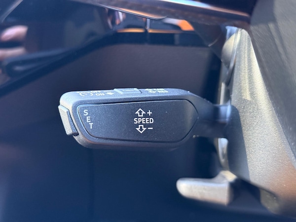 Used Audi e-tron 2023 for sale - 76084633: Photo 19