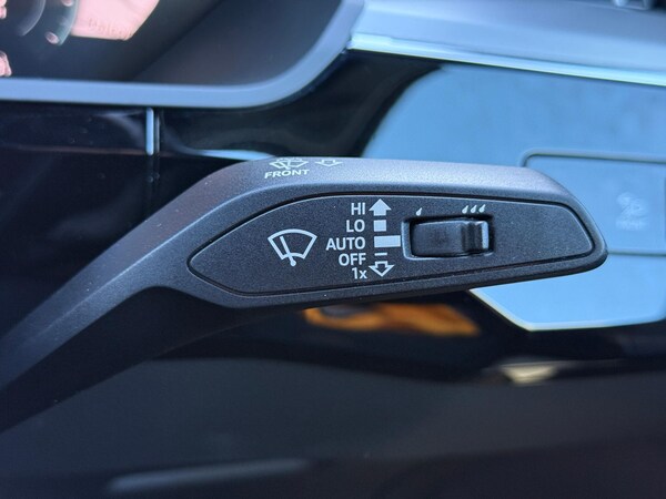 Used Audi e-tron 2023 for sale - 76084633: Photo 21