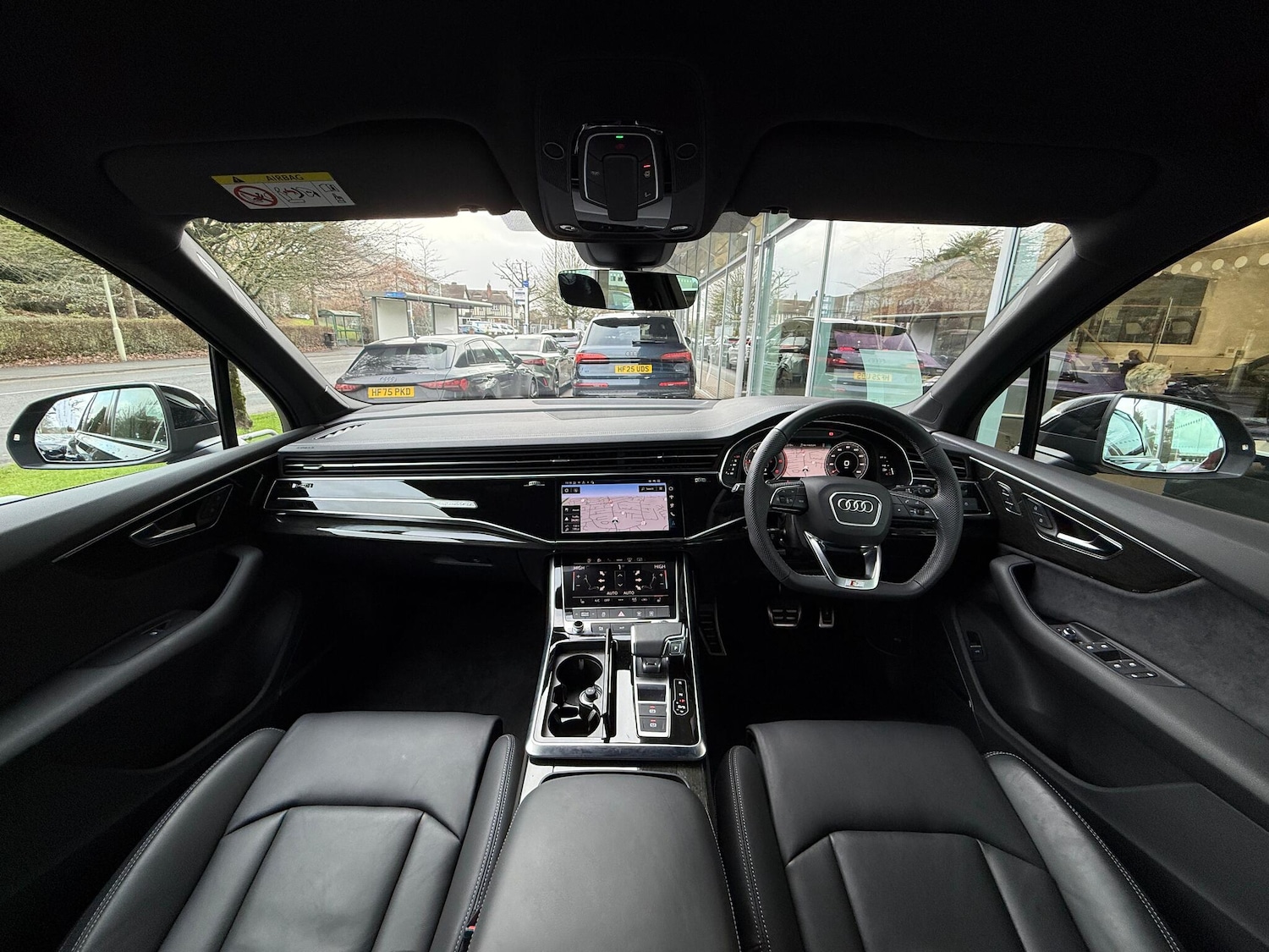 Used Audi Q7 2025 for sale - 77497178: Photo 3