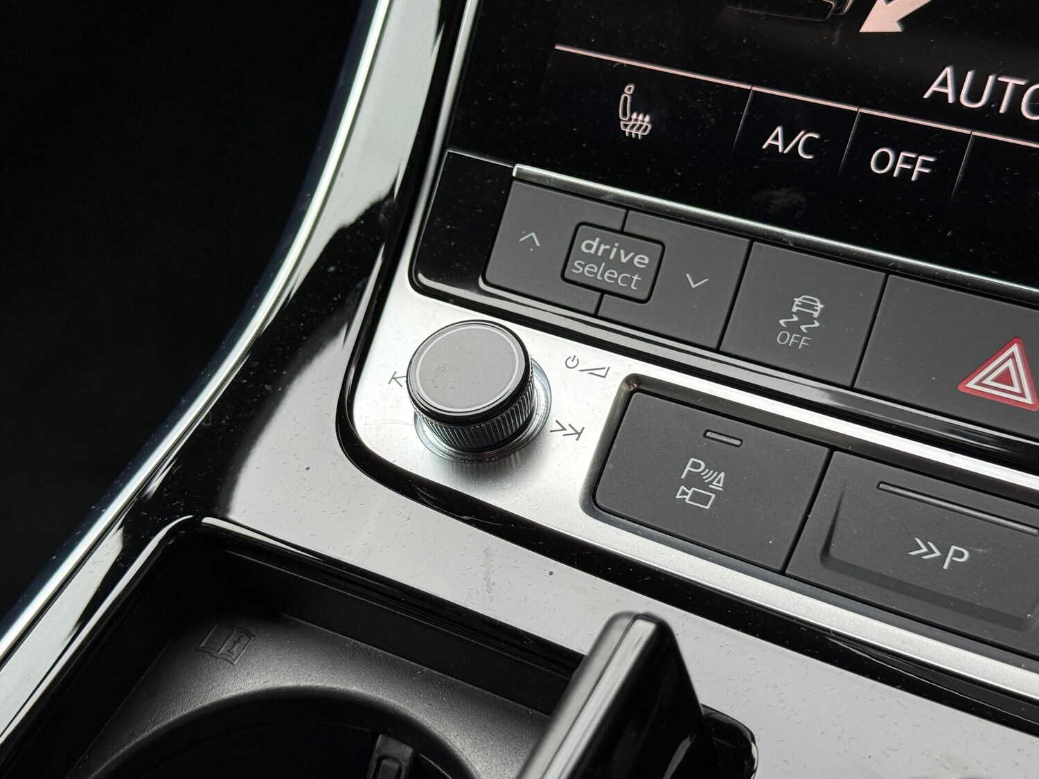 Used Audi Q7 2025 for sale - 77497178: Photo 48