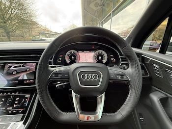 Used Audi Q7 2025 for sale - 77497178: Photo