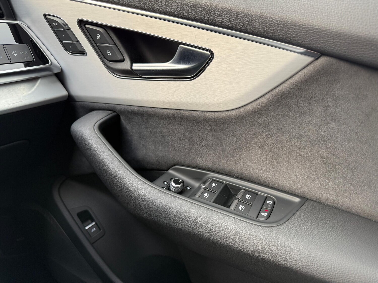 Used Audi Q7 for sale - 77497106: Photo 16