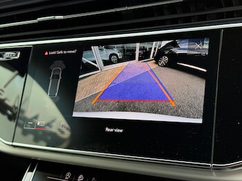 Used Audi Q7 2023 for sale - 77497106: Photo