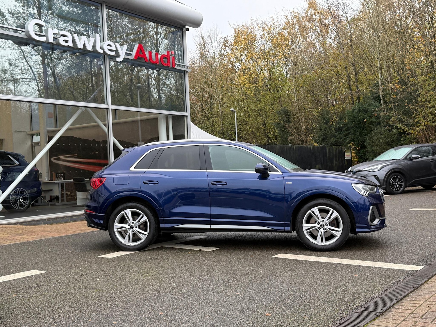 Used Audi Q3 2021 for sale - 76742291: Photo 2