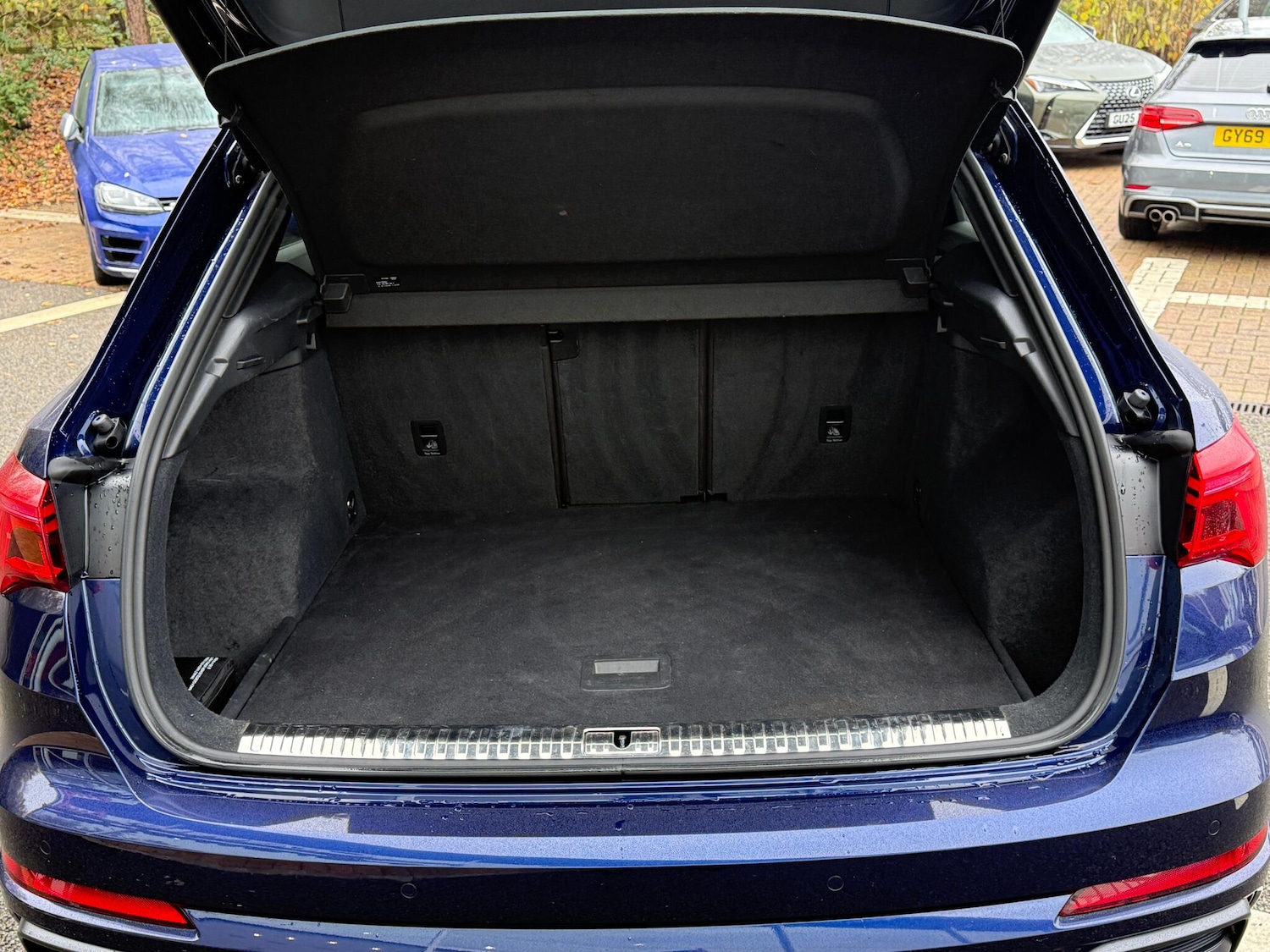 Used Audi Q3 2021 for sale - 76742291: Photo 24