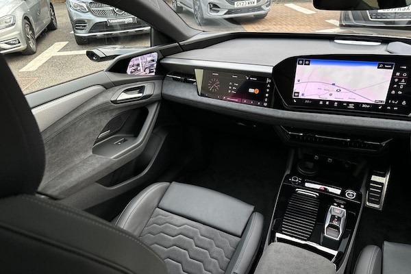 Used Audi A6 e-tron Avant 2025 for sale - 75140576: Photo 32