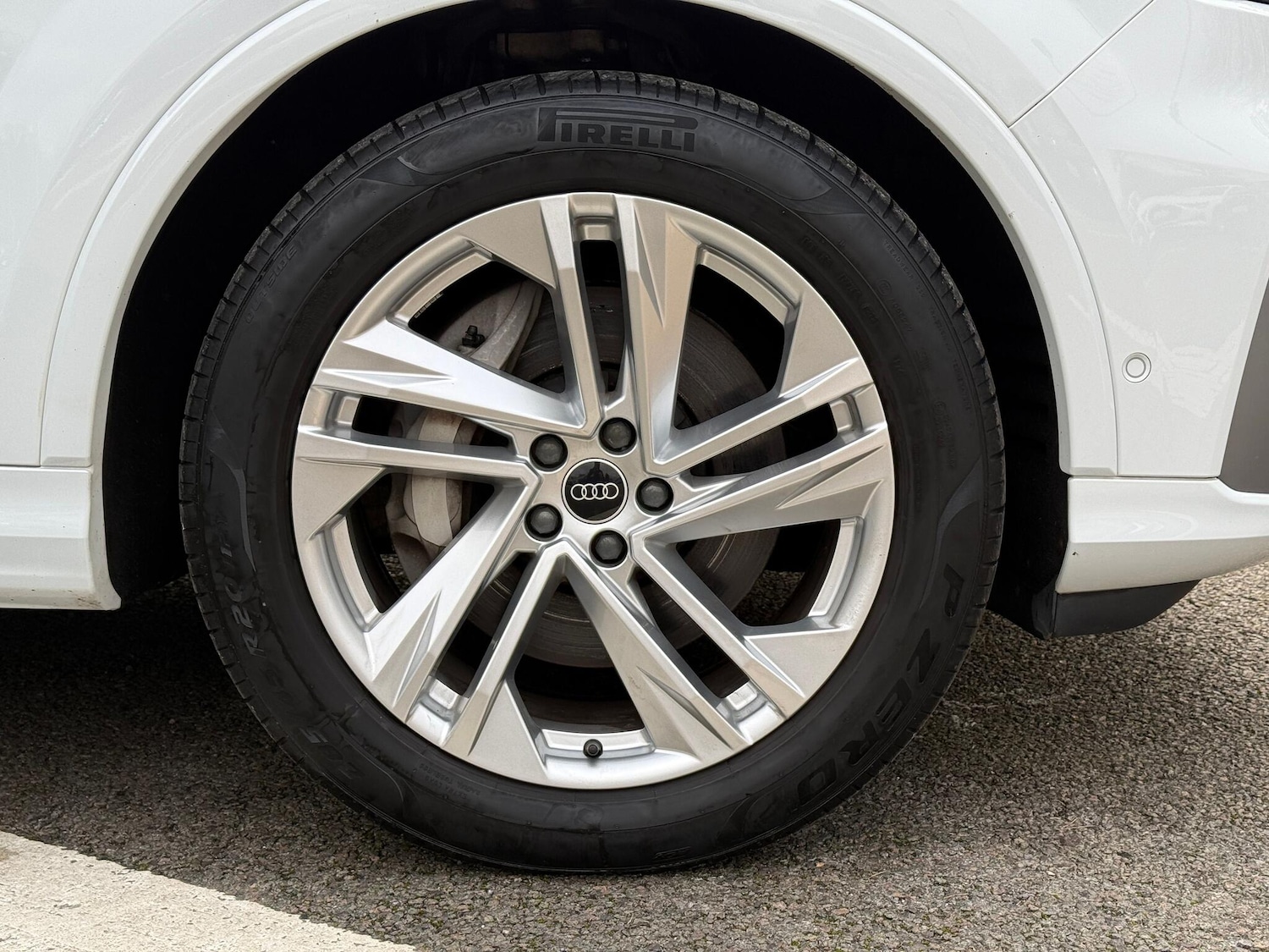 Used Audi Q7 2023 for sale - 77163553: Photo 29