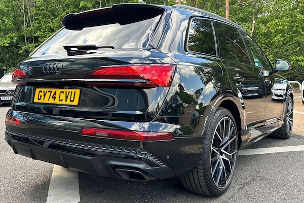 Used Audi Q7 2024 for sale - 76251075: Photo 3