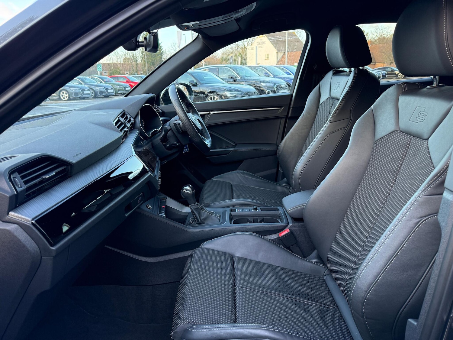 Used Audi Q3 2023 for sale - 77130572: Photo 18