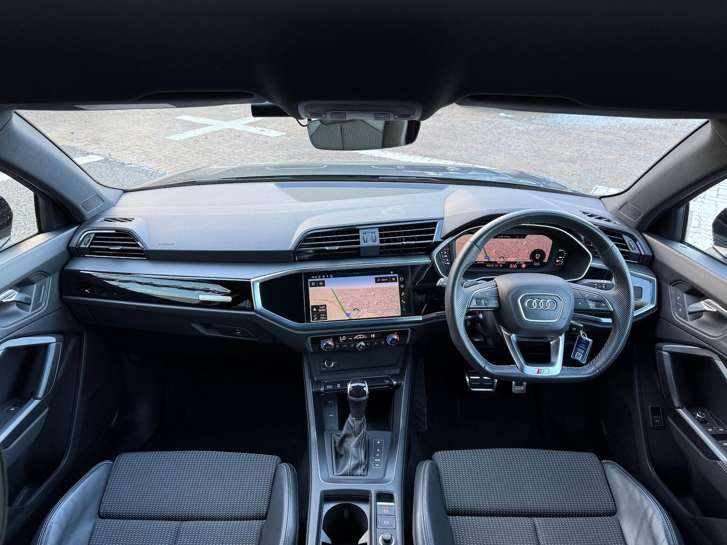 Used Audi Q3 2023 for sale - 77130572: Photo 3