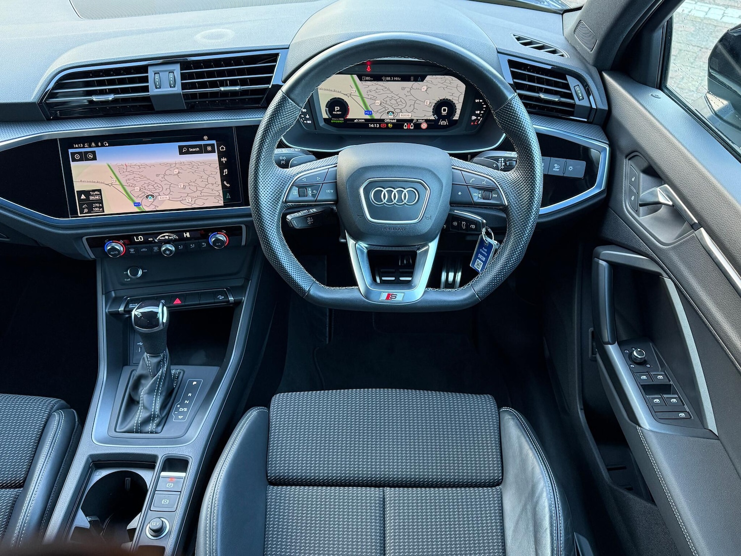 Used Audi Q3 2023 for sale - 77130572: Photo 5