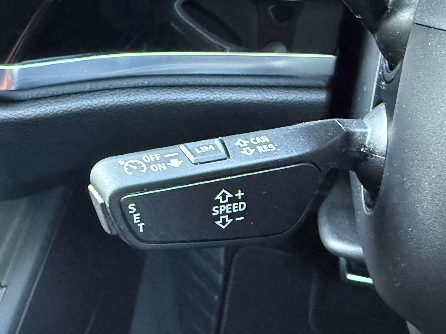 Used Audi Q3 2023 for sale - 77130572: Photo 60