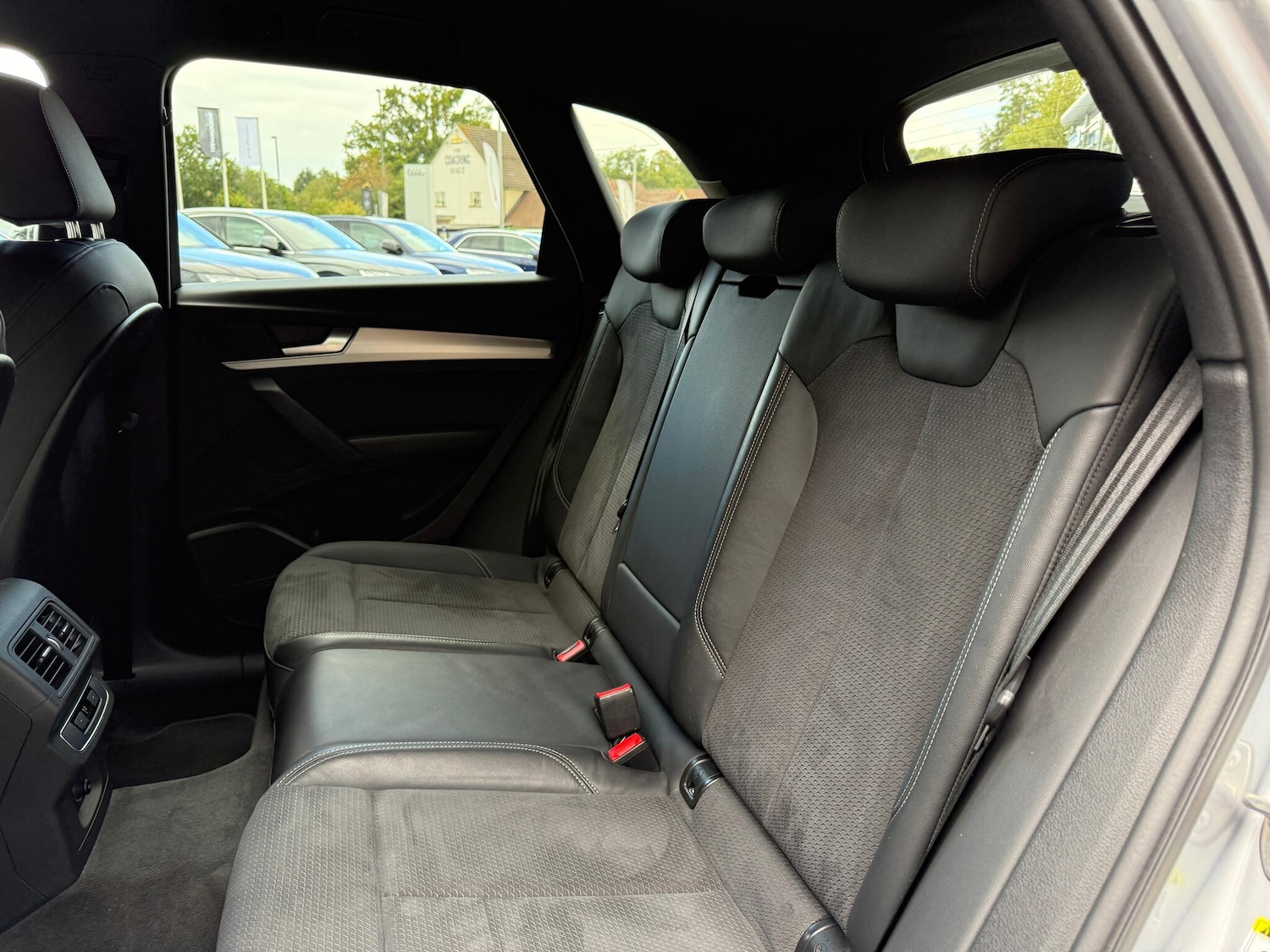 Used Audi Q5 2021 for sale - 76765244: Photo 56