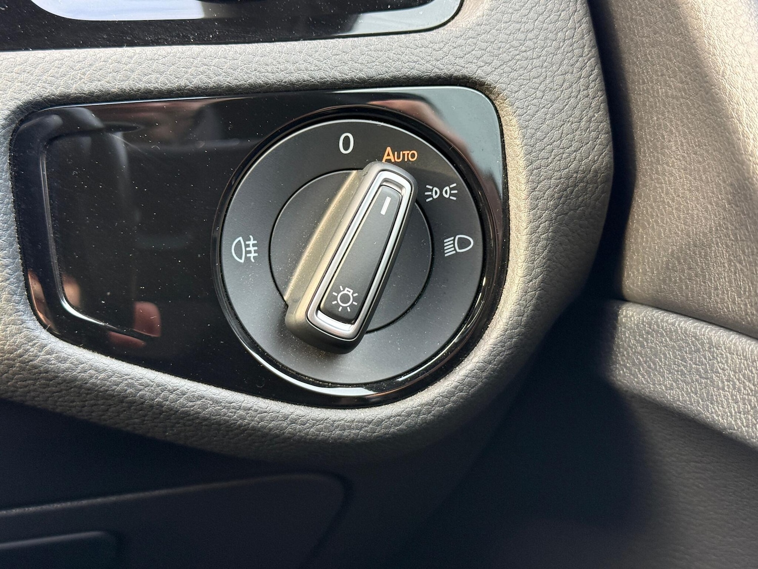 Used Volkswagen Golf 2016 for sale - 76521867: Photo 17