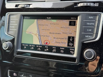 Used Volkswagen Golf 2016 for sale - 76521867: Photo