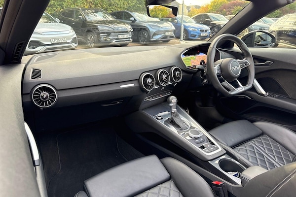 Used Audi TT 2022 for sale - 76215610: Photo 14