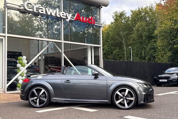 Used Audi TT 2022 for sale - 76215610: Photo 2