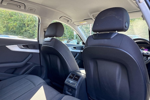 Used Audi A4 Avant 2023 for sale - 76200970: Photo 10