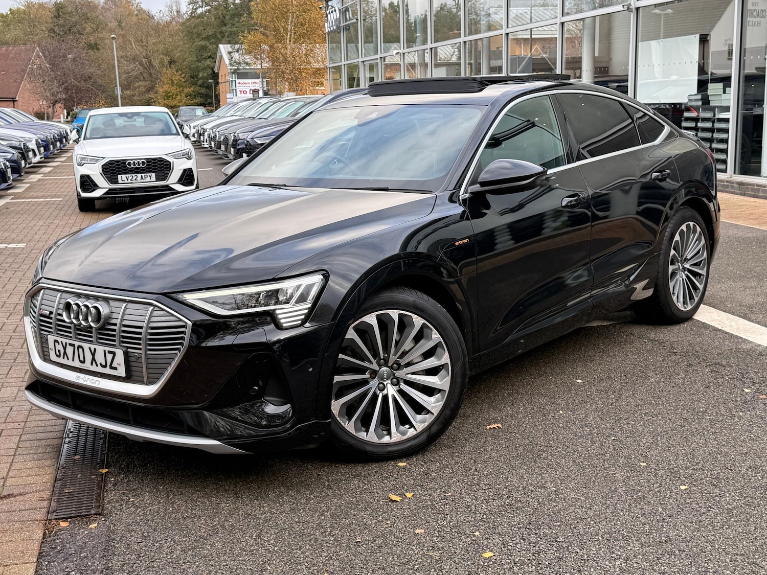 Used Audi e-tron 2020 for sale - 76612848: Photo 24