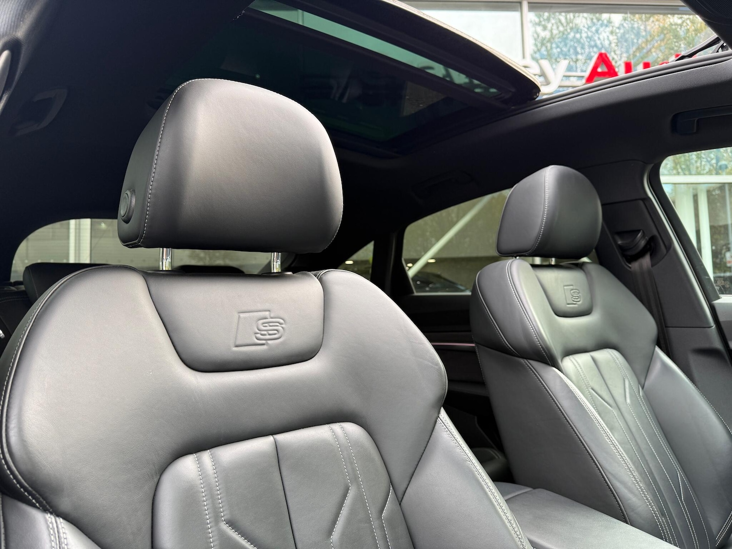 Used Audi e-tron 2020 for sale - 76612848: Photo 37