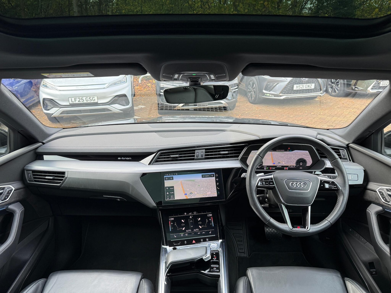 Used Audi e-tron 2020 for sale - 76612848: Photo 5