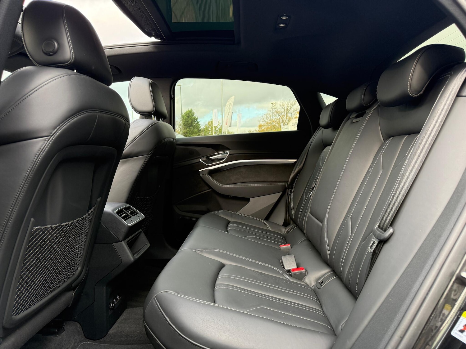 Used Audi e-tron 2020 for sale - 76612848: Photo 62