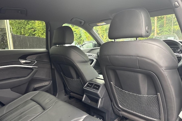 Used Audi e-tron 2022 for sale - 76138131: Photo 10