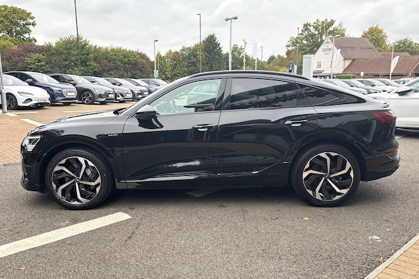 Used Audi e-tron 2022 for sale - 76138131: Photo 14