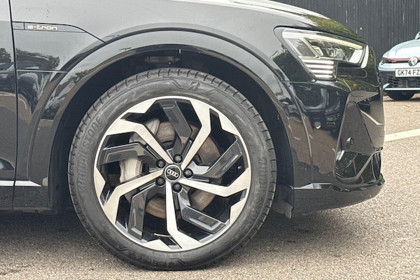 Used Audi e-tron 2022 for sale - 76138131: Photo 22