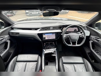 Used Audi e-tron 2022 for sale - 76138131: Photo 3