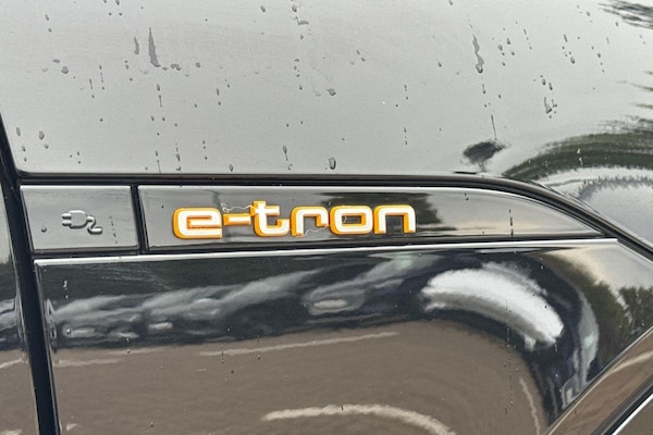 Used Audi e-tron 2022 for sale - 76138131: Photo 44