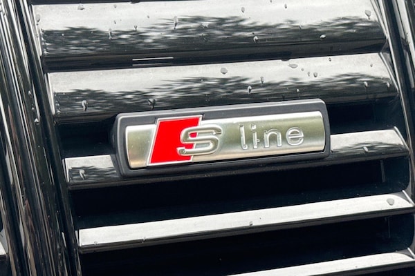 Used Audi e-tron 2022 for sale - 76138131: Photo 49