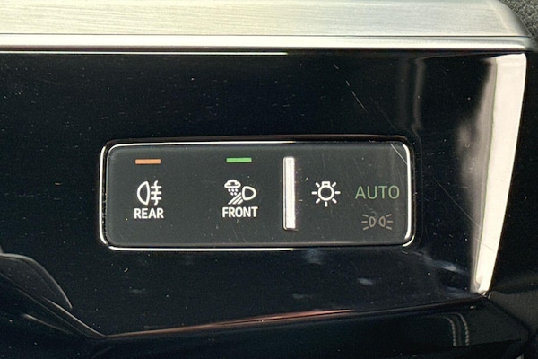 Used Audi e-tron 2022 for sale - 76138131: Photo 67