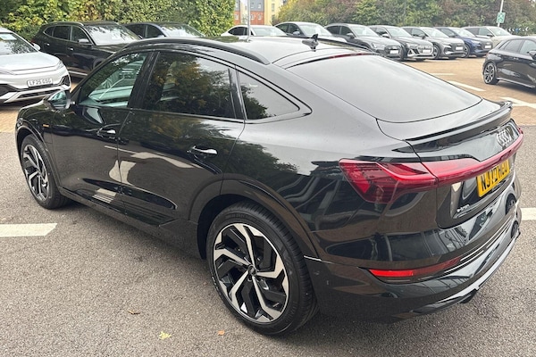 Used Audi e-tron 2022 for sale - 76138131: Photo 8