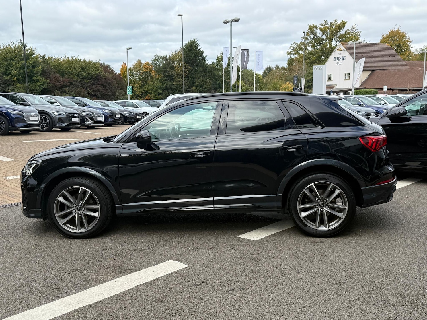 Used Audi Q3 2022 for sale - 76201245: Photo 12