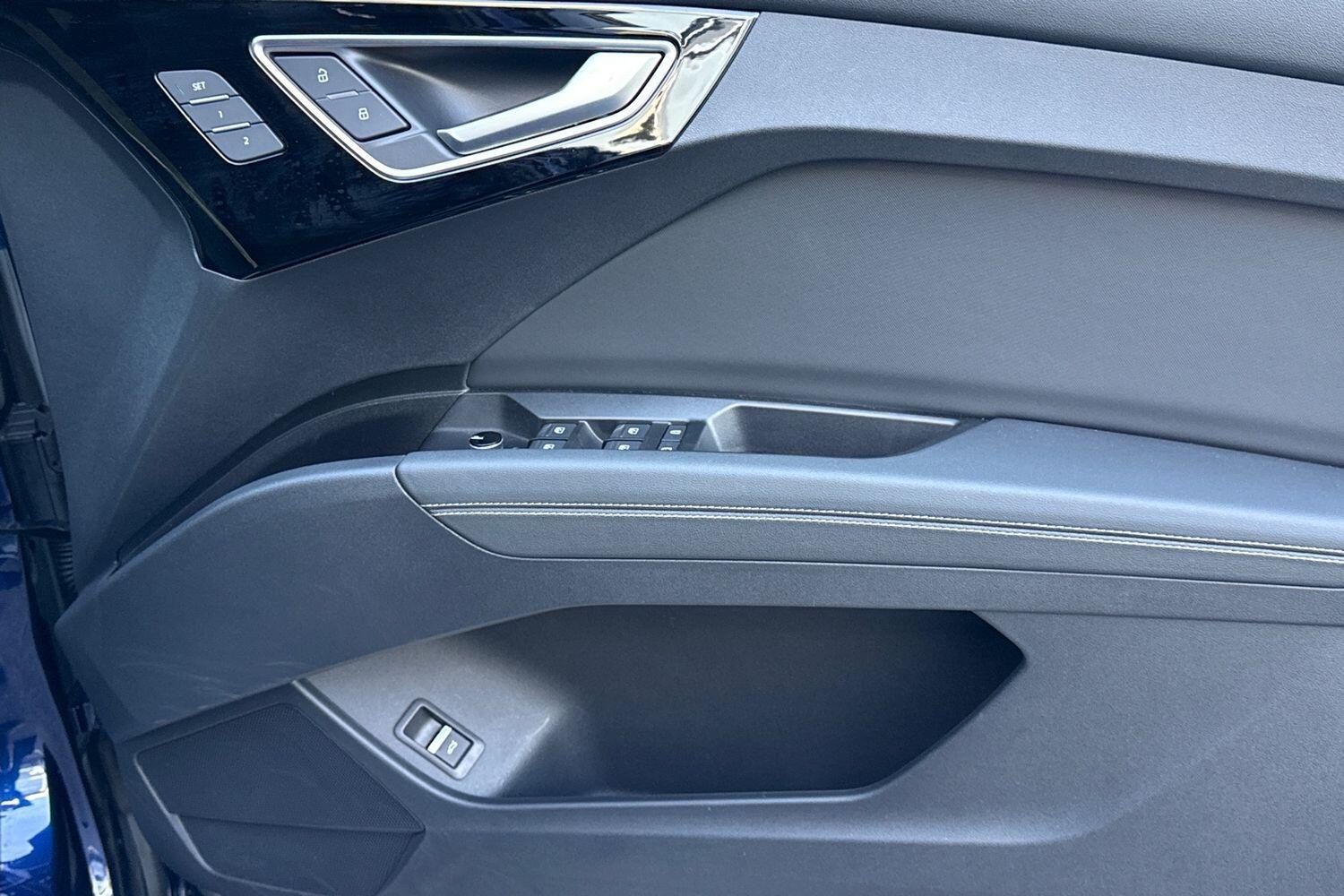 Used Audi Q4 e-tron 2023 for sale - 77155968: Photo 48