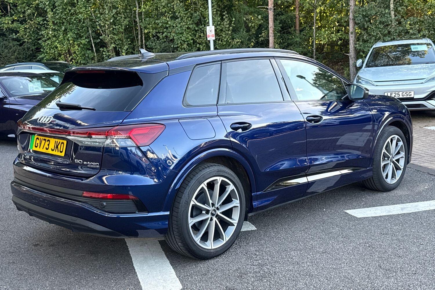 Used Audi Q4 e-tron 2023 for sale - 77155968: Photo 6